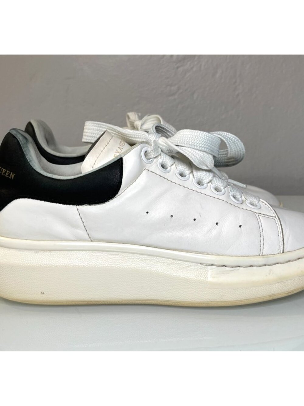 ALEXANDER MCQUEEN Oversized Leather Lace Up White/Black Size 38 / US 8
